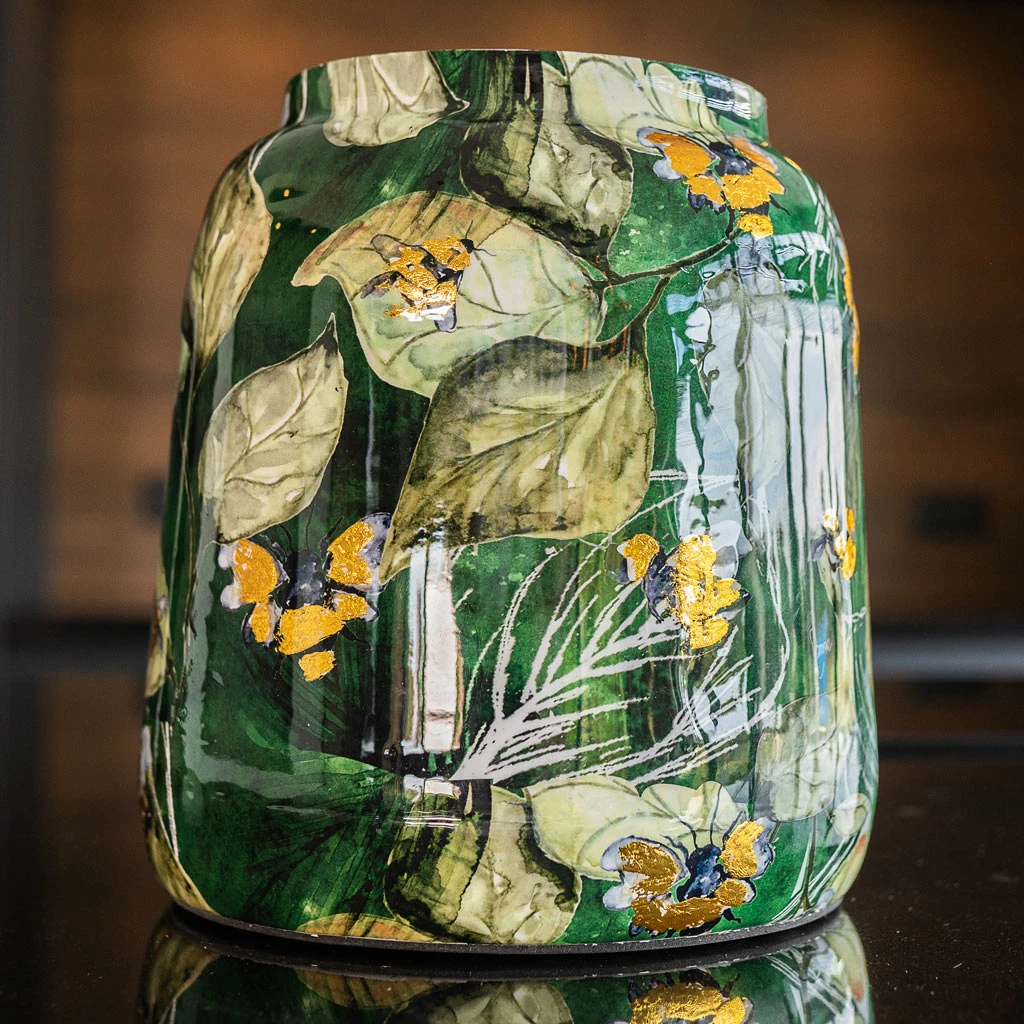 Lammie Planter - Bee Green 2 Lammie Planter - Bee Green - Image 2