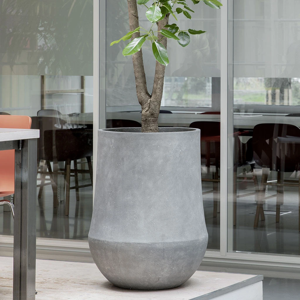 Polystone Coated Darcy Planter - Raw Grey 7 Polystone Coated Darcy Planter - Raw Grey - Image 7